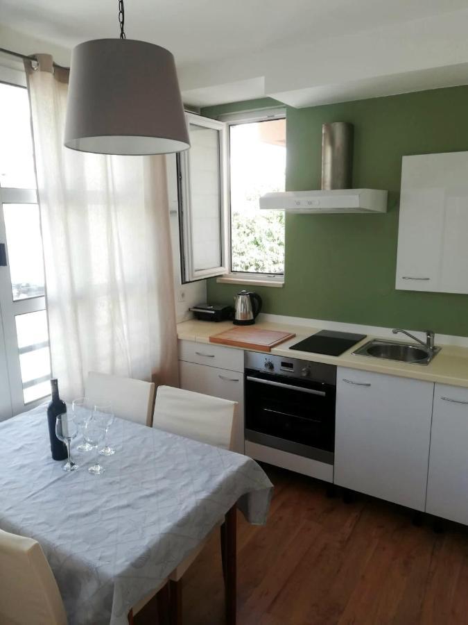 מאקרסקה Apartmani Mistral מראה חיצוני תמונה